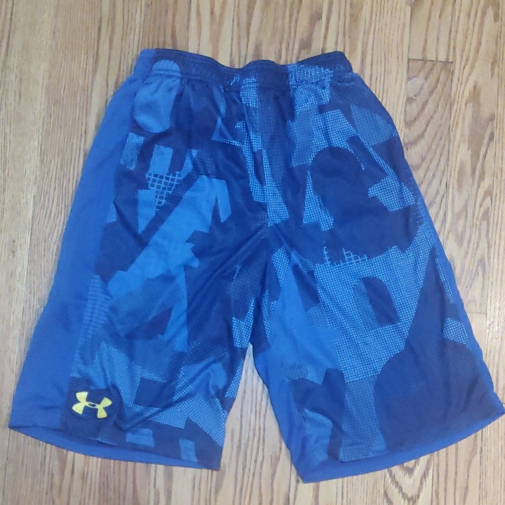 Boy's basketball shorts